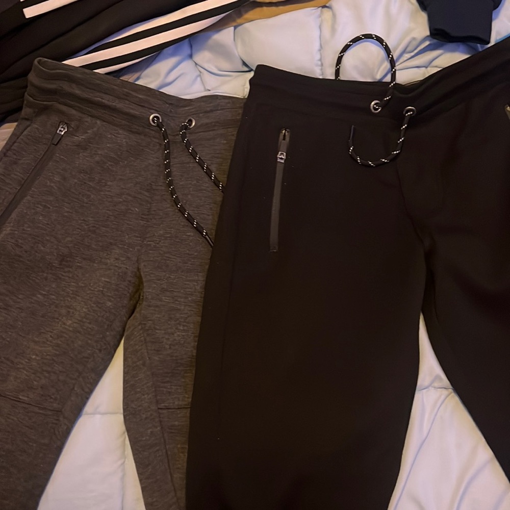 Aero, sp, black and grey sweat pants